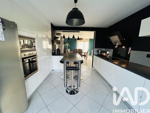 Maison à vendre 7 pièces 144 m² Poilley