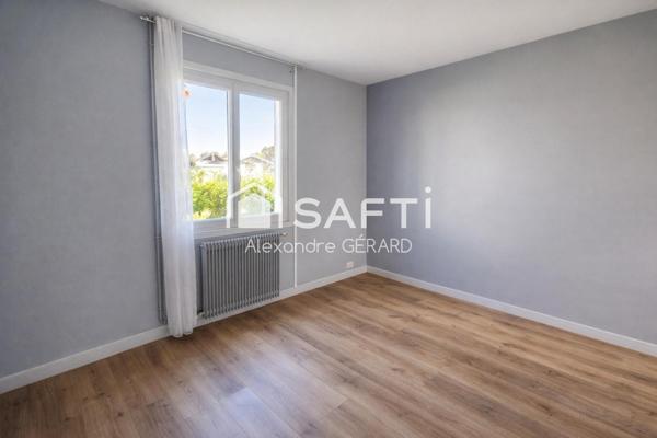 Maison 3 chambres + grand garage