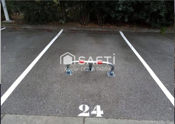 6 parkings à vendre – fort potentiel locatif