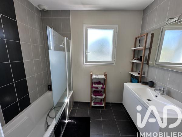 Maison à vendre 4 pièces 104 m² Sainte-Soulle