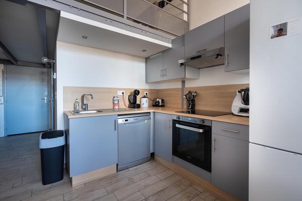 Appartement à SAINT-ETIENNE, 42100 - 1 pièce 43m²