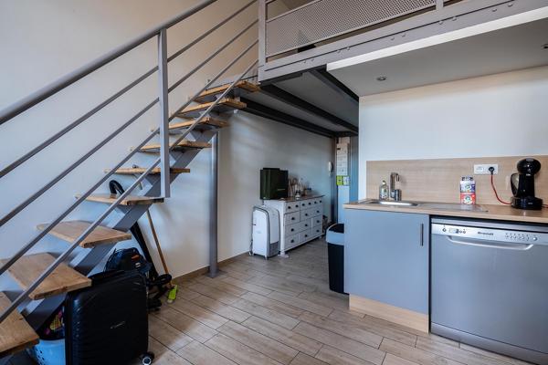 Appartement à SAINT-ETIENNE, 42100 - 1 pièce 43m²