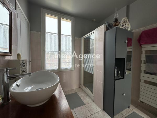 Maison à SENS, 89100 - 4 pièces 95m²