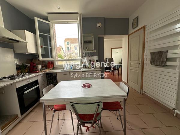 Maison à SENS, 89100 - 4 pièces 95m²