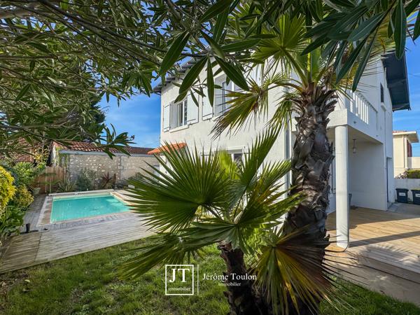 Maison
                                                                                                                                                                                                                                                                                                                        4 pièce(s)                                                                                                                                                                                                          3 chambre(s)                                                                                                                                                                                                          99  m²