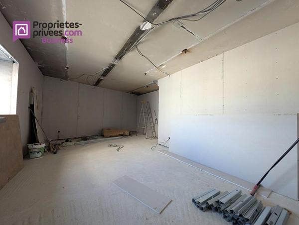 13015 MARSEILLE - Murs, Bureaux  266 m², Quartier Capitaine Gèze