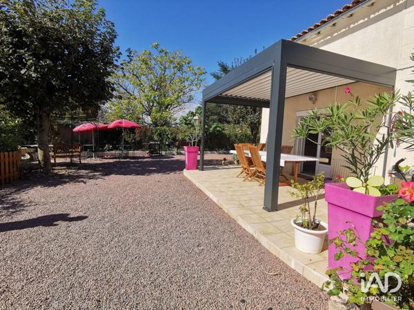 Maison à vendre 6 pièces 180 m² Azay-le-Brûlé