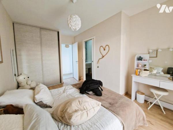 ST BREVIN LES PINS, maison récente aux prestations soignées