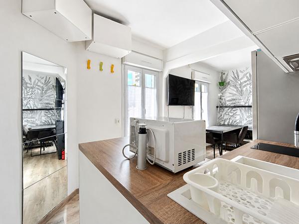 Appartement Charenton Le Pont 1 pièce(s) 25.22 m2