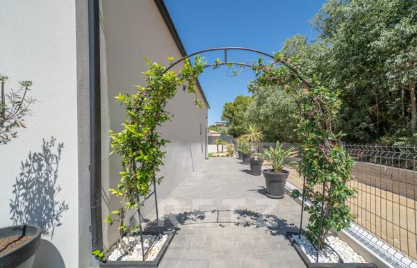 Villa contemporaine proche de Béziers