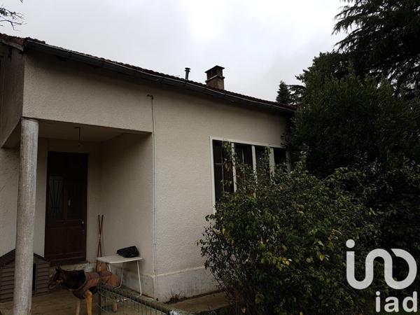 Maison 4 pièces de 82 m² à Valençay (36600)