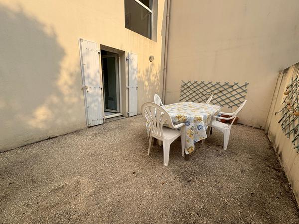 Appartement 1 pièce à louer La Rochelle - 17000 / Réf: 2441