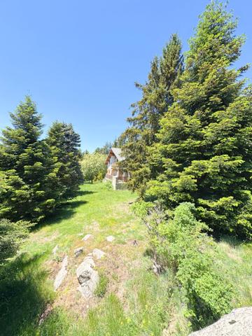 FONT ROMEU - Propriété d'exception au coeur de la station : Chalet 12 pièces - 288 m² hab. de caractère sur 2 221 m² de terrain constructible