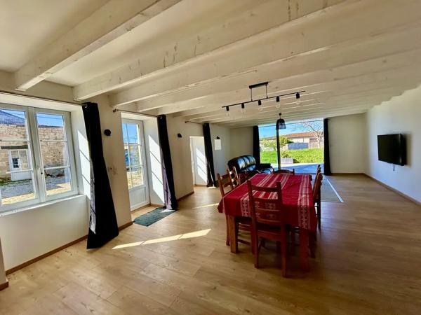 Maison rénovée 4 chambres avec dépendance, garage et perform