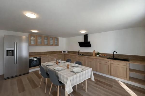 Maison rénovée 4 chambres avec dépendance, garage et perform