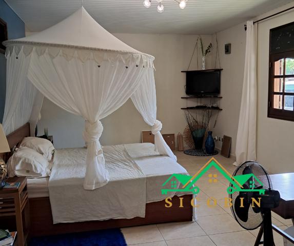 Maison
         6 pièces
        - 173 m² Bien prestige 496 390 € *