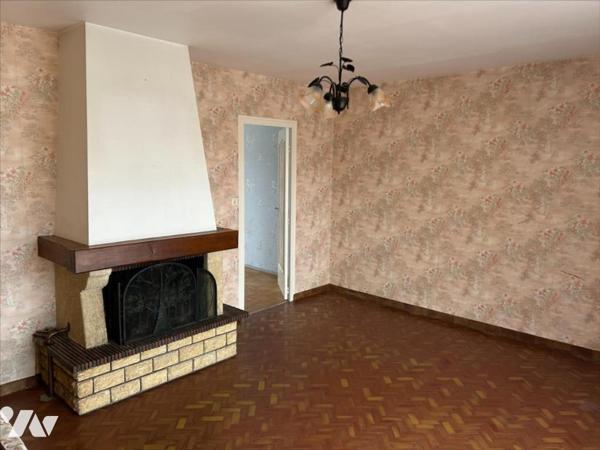 BOURG DE DISSAY - 88 M² - 3 CH - JARDIN