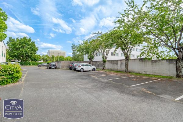 Appartement à vendre 2 pièces 40m² Tours (37100)