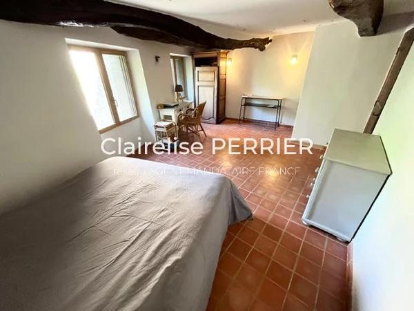 Immobilier Sillans-la-Cascade (83690) – Maison de village 140m2 – 232 000 €
