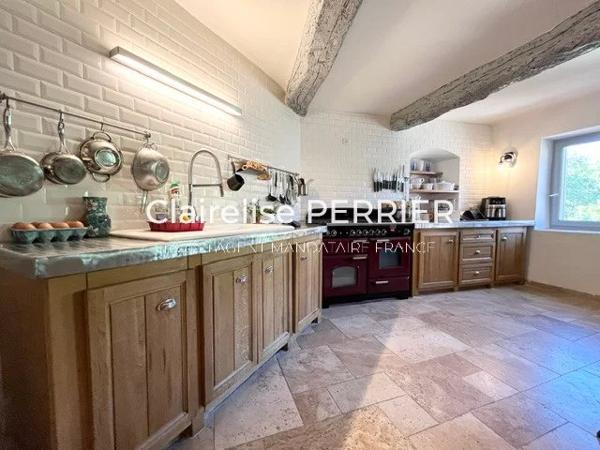 Immobilier Sillans-la-Cascade (83690) – Maison de village 140m2 – 232 000 €