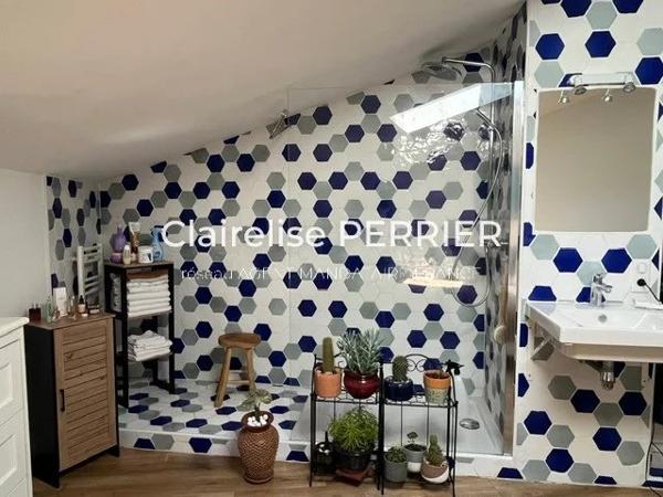 Immobilier Sillans-la-Cascade (83690) – Maison de village 140m2 – 232 000 €