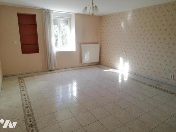 SAINT-VIT MAISON PROCHE CENTRE VILLE 