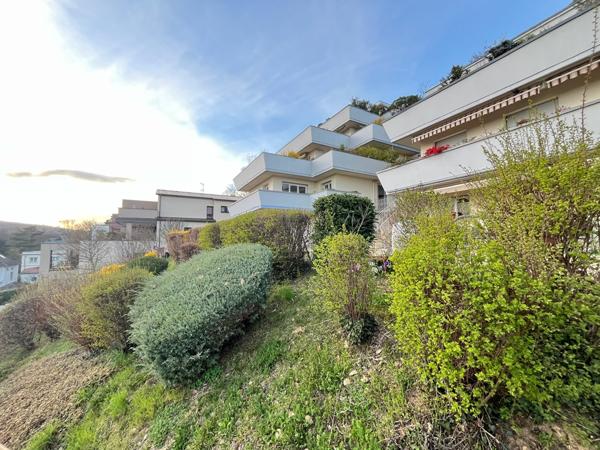 Appartement - 3 pièces - 77 m²