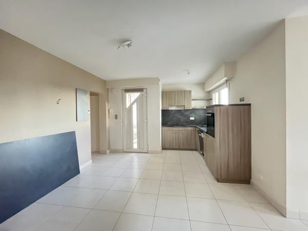 Appartement - 3 pièces - 77 m²