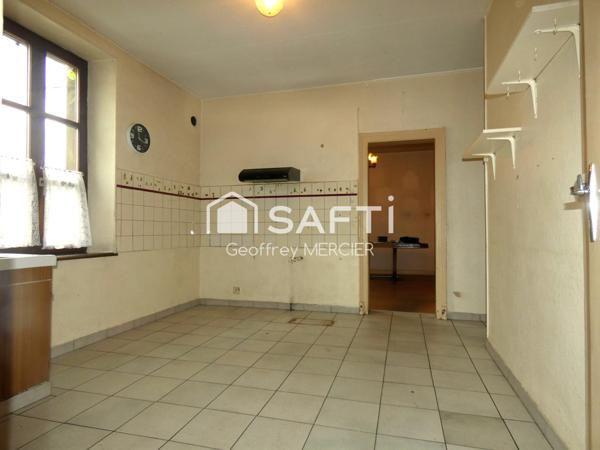 Maison d'environ 110m² à fort potentiel!