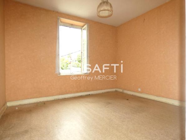 Maison d'environ 110m² à fort potentiel!