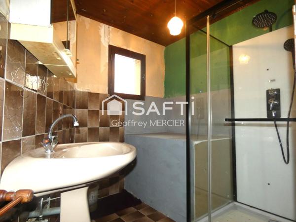 Maison d'environ 110m² à fort potentiel!