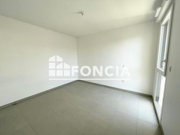 Location Appartement 2 pièces 43.6 m² - 24 AVENUE JACQUES CHIRAC Toulouse 31500