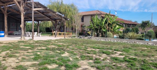 Maison proche de LOMBEZ 6 pièce(s) 219 m2