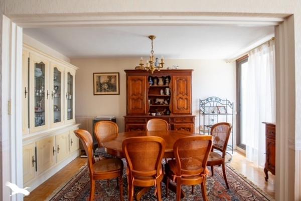 Appartement à vendre 221 100 € Saint-Cyr-l'École 4 p 90 m² DPE D