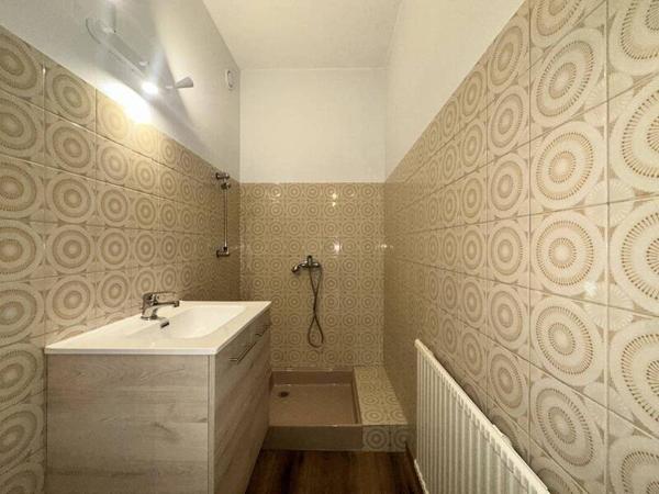 Appartement 3 pièces                                        - 38240 Meylan Réf : 4958
