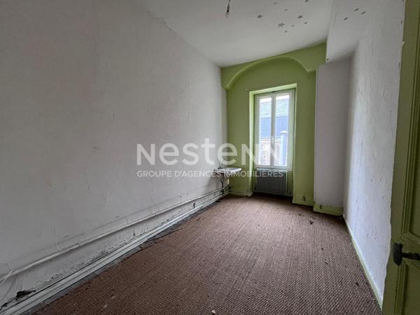 A vendre - Immeuble à rénover - 8 pièces - 246 m² - Doué en Anjou - D6038