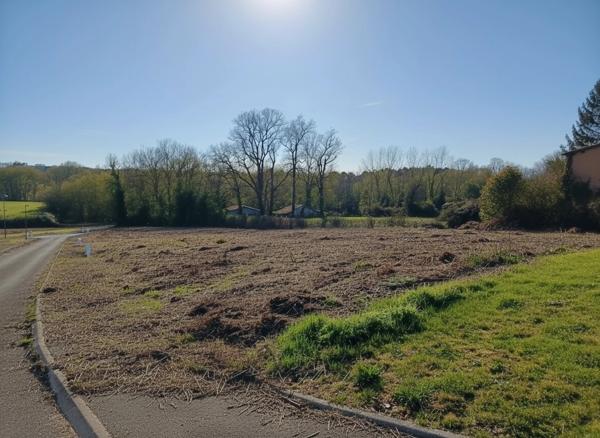 Terrain à vendre de 700,00 m² LE HOUGA (32) LOT 8