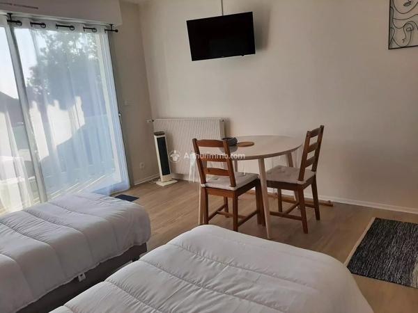 Location de vacances                                                      Appartement
                        
                     1 pièces                      27 m2                     à Bagnoles-de-l'Orne-Normandie