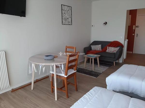 Location de vacances                                                      Appartement
                        
                     1 pièces                      27 m2                     à Bagnoles-de-l'Orne-Normandie