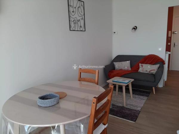 Location de vacances                                                      Appartement
                        
                     1 pièces                      27 m2                     à Bagnoles-de-l'Orne-Normandie