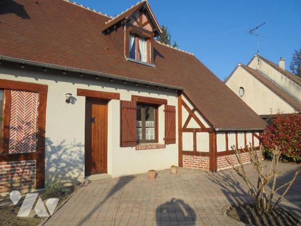 Maison à vendre à Saint-Laurent-Nouan (41220) en Loir-et-Cher (41)

Pavillon de construction ...