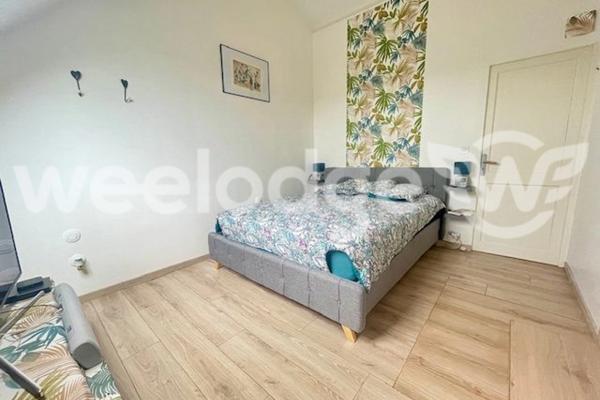 Maison à vendre 6 pièces de 126 m² à Saint-Clair-sur-Epte