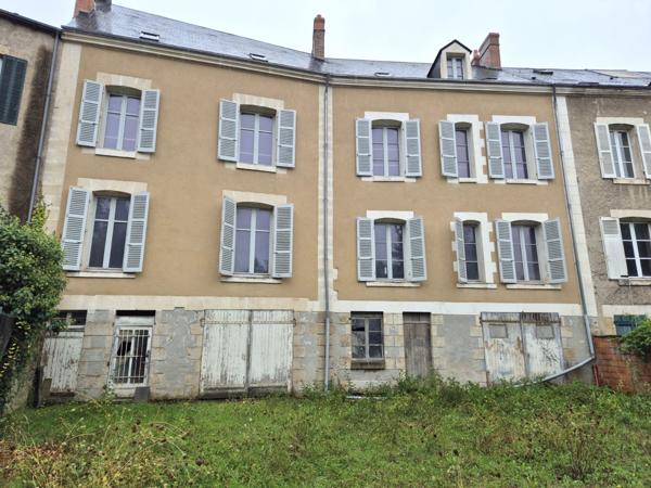 Maison 9 pièces - 510 m² Exclusivité efficity