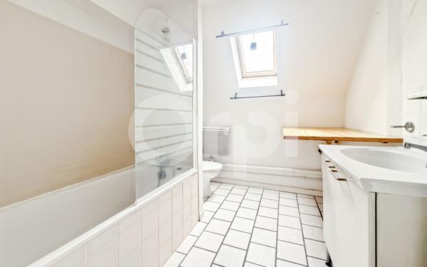 Appartement à vendre    3 pièces • 60,80 m2 Senlis
