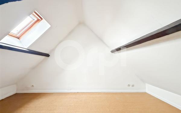 Appartement à vendre    3 pièces • 60,80 m2 Senlis