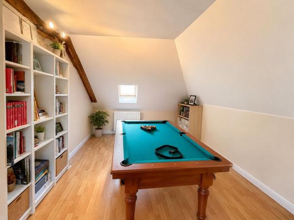 Maison à BEAUVAIS, 60000 - 6 pièces 199m²