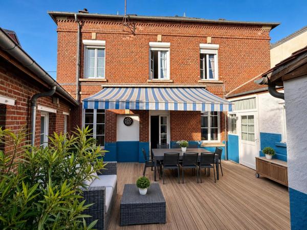 Maison à BEAUVAIS, 60000 - 6 pièces 199m²
