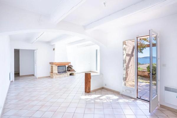 Maison à vendre à Carqueiranne (83320)