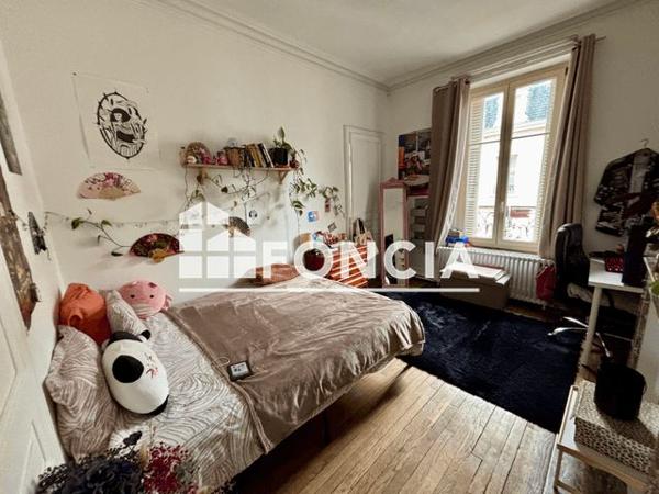 Location Appartement 5 pièces 103 m² - 12 RUE VICTOR HUGO Nancy 54000