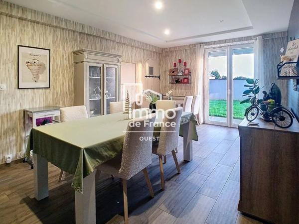 Maison à vendre à Aron (53440)